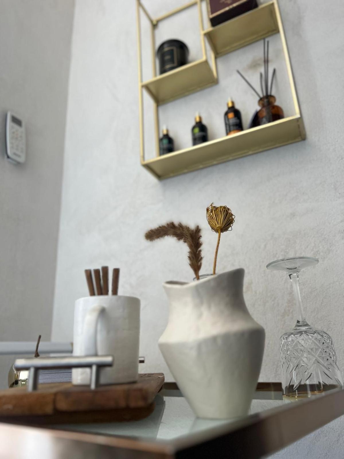 Femme Noir Luxury Spa Experience San Nicola La Strada Exterior photo